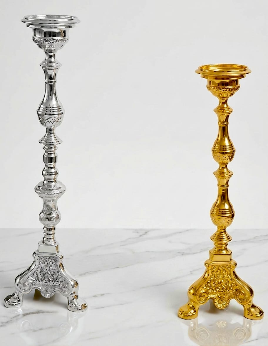 Ornate metal floor candle holder for wholesale export