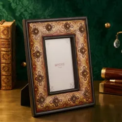 Handcrafted Decorative Photo Frame Manufacturer & Exporter